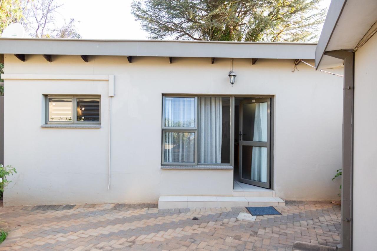 Glen Maine Guest House Pretoria-Noord Zewnętrze zdjęcie